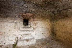 Alghero, Santu Perdu, tomba dei vasi tetrapodi