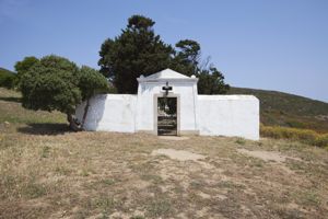 Cimitero, facciata centrale