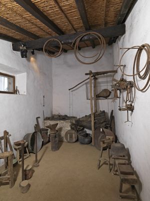 Isili, Museo per l'Arte del Rame e del Tessuto, la bottega del ramaio