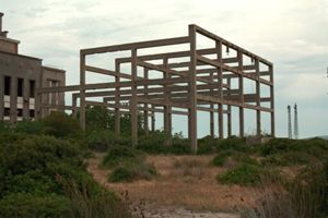 Sostegno isolatori Centrale termoelettrica di S. Caterina