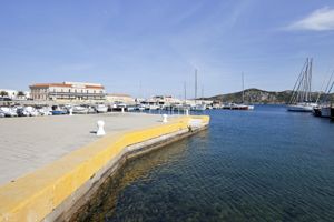 Cala Mangiavolpe - Capitaneria di porto