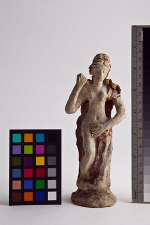 statuetta femminile