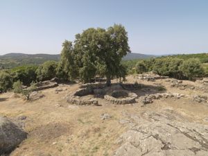 Teti, S'Urbale, capanne nuragiche