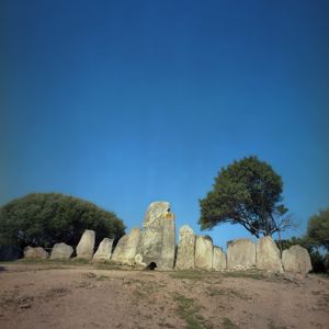 Arzachena, Area archeologica Li Lolghi