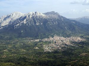 Monte Corrasi e Oliena visti dall’Ortobene