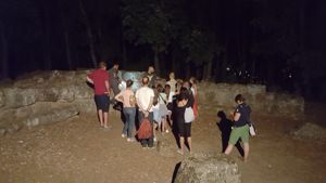 Visita guidata notturna al parco archeologico Seleni