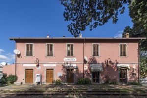 Fabbricato Viaggiatori Stazione Ferroviaria di Lanusei