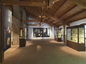 Villacidro, Museo archeologico Villa Leni, sala espositiva