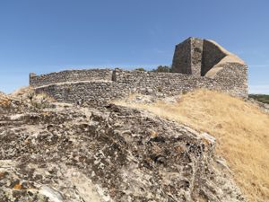 Cuglieri, castello del Montiferru