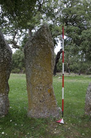 menhir aniconico